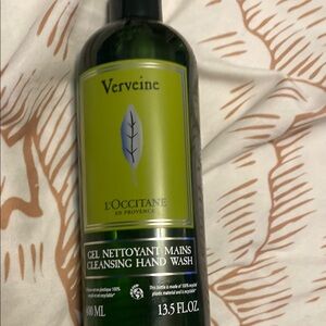 L'OCCITANE Green and Black Verbena Cleansing Hand Wash